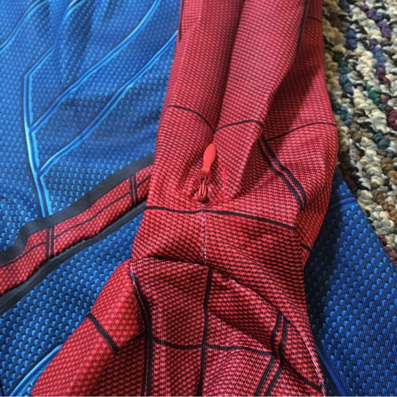 Herostime Spider-Man Suit - Picture 13 of 15